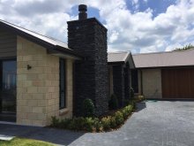 New 3 bedroom home with study