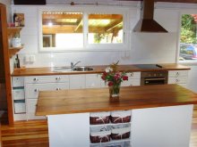 recycled rimu worktops and placemaker units